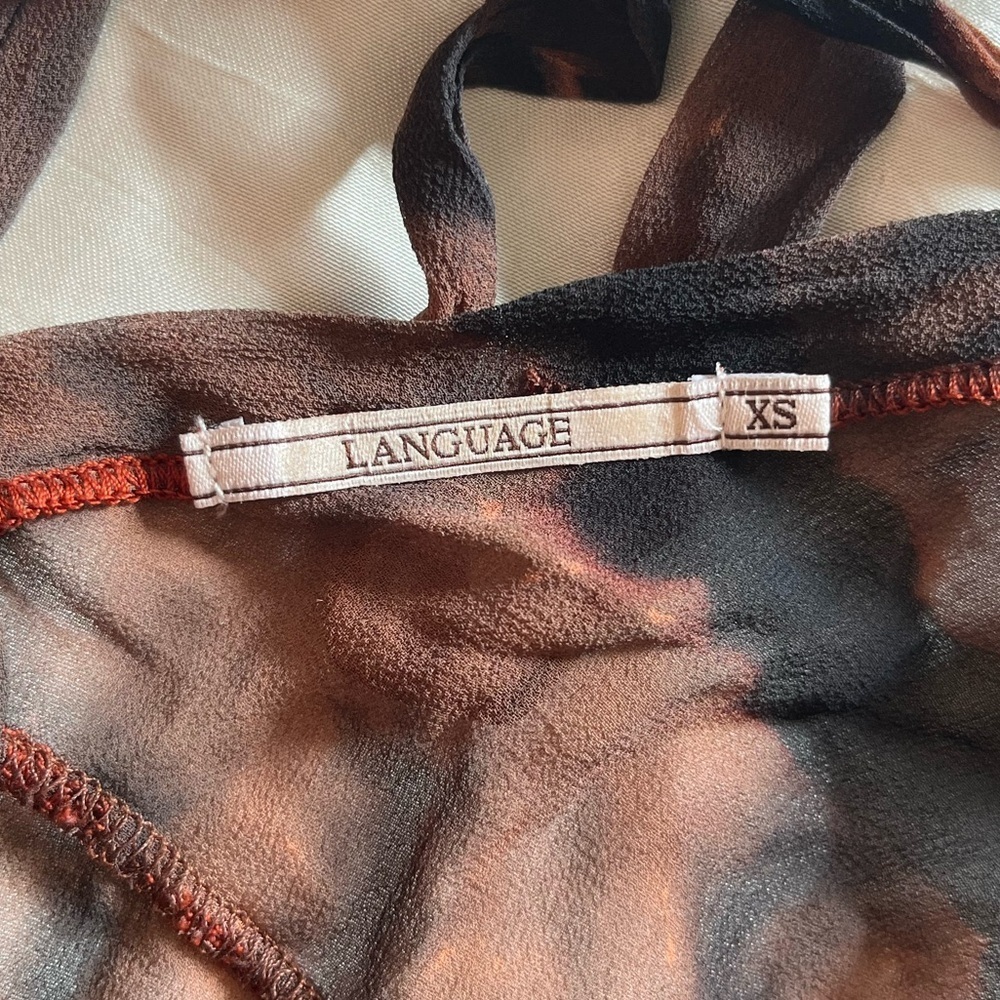 Language - Sheer Crop - Picture 5 of 5
